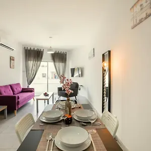 https://andriana-city-centre-flat.larnacahotels.org